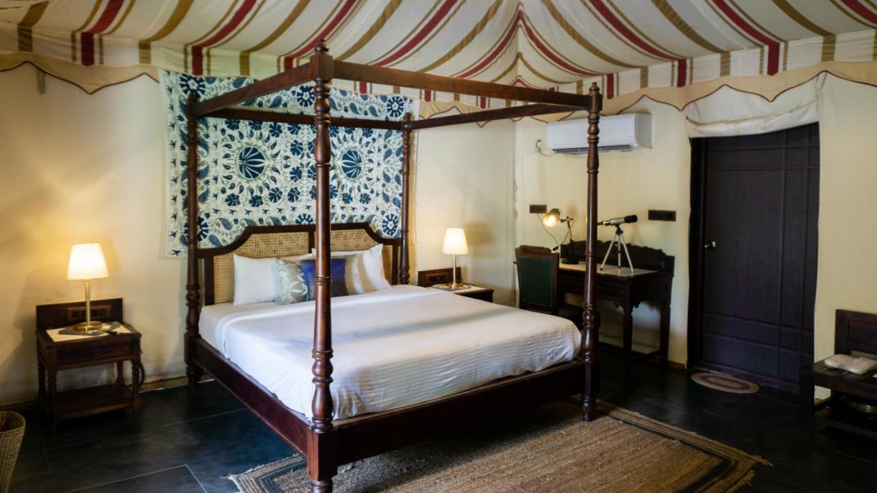 Hotel 16 Bedouin Hosūr Esterno foto
